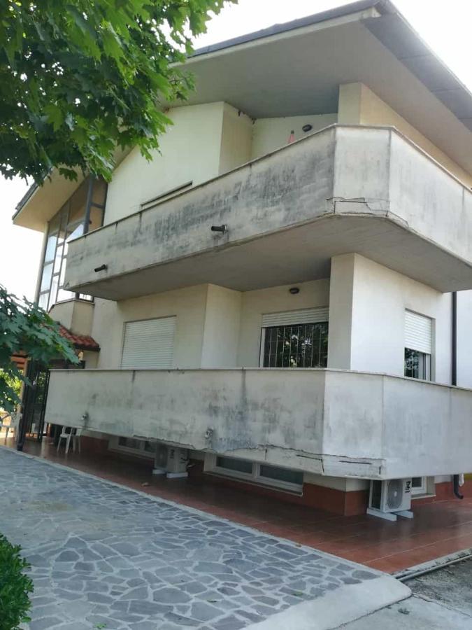 Old Club Casa Vacanze Carlo Trani Aprilia Exterior photo